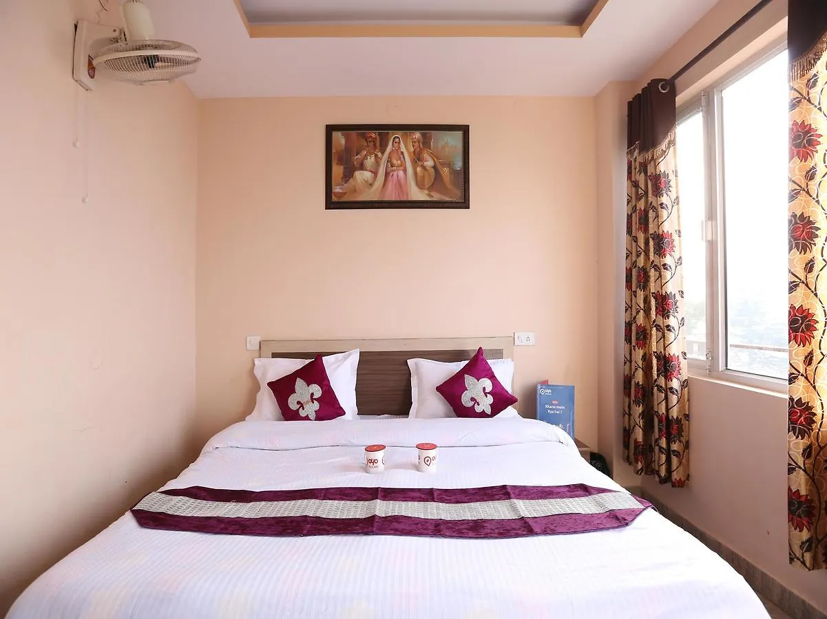 Oyo 3372 Hotel Good Luck Shimla 3*,  India